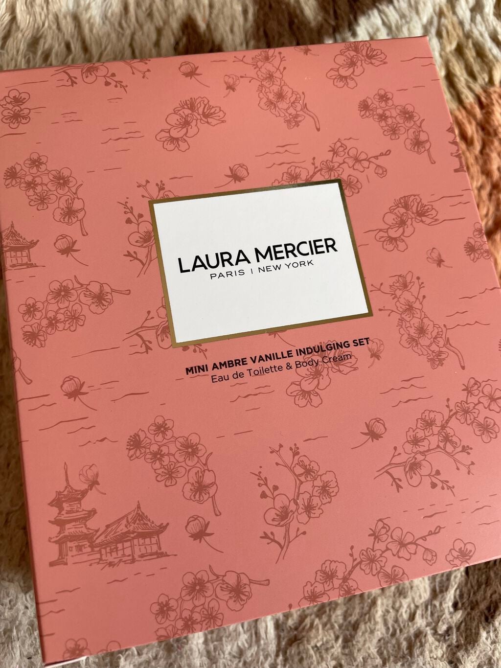 ホイップトボディクリーム アンバーバニラ/ローラ メルシエ/ボディクリームを使ったクチコミ(2枚目)