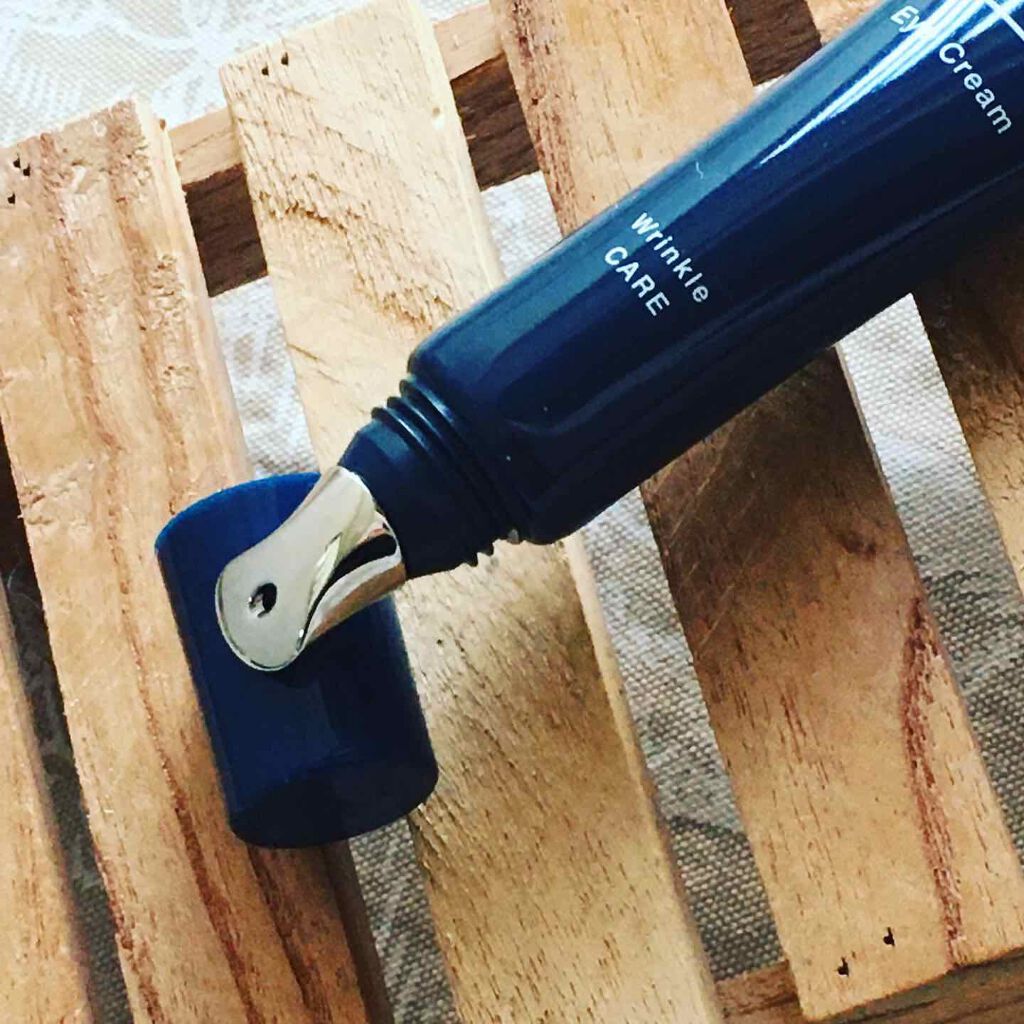 cherry on LIPS 「乾燥小じわやクマをケアするモイスポイントクリームを使ってい..」(2枚目)