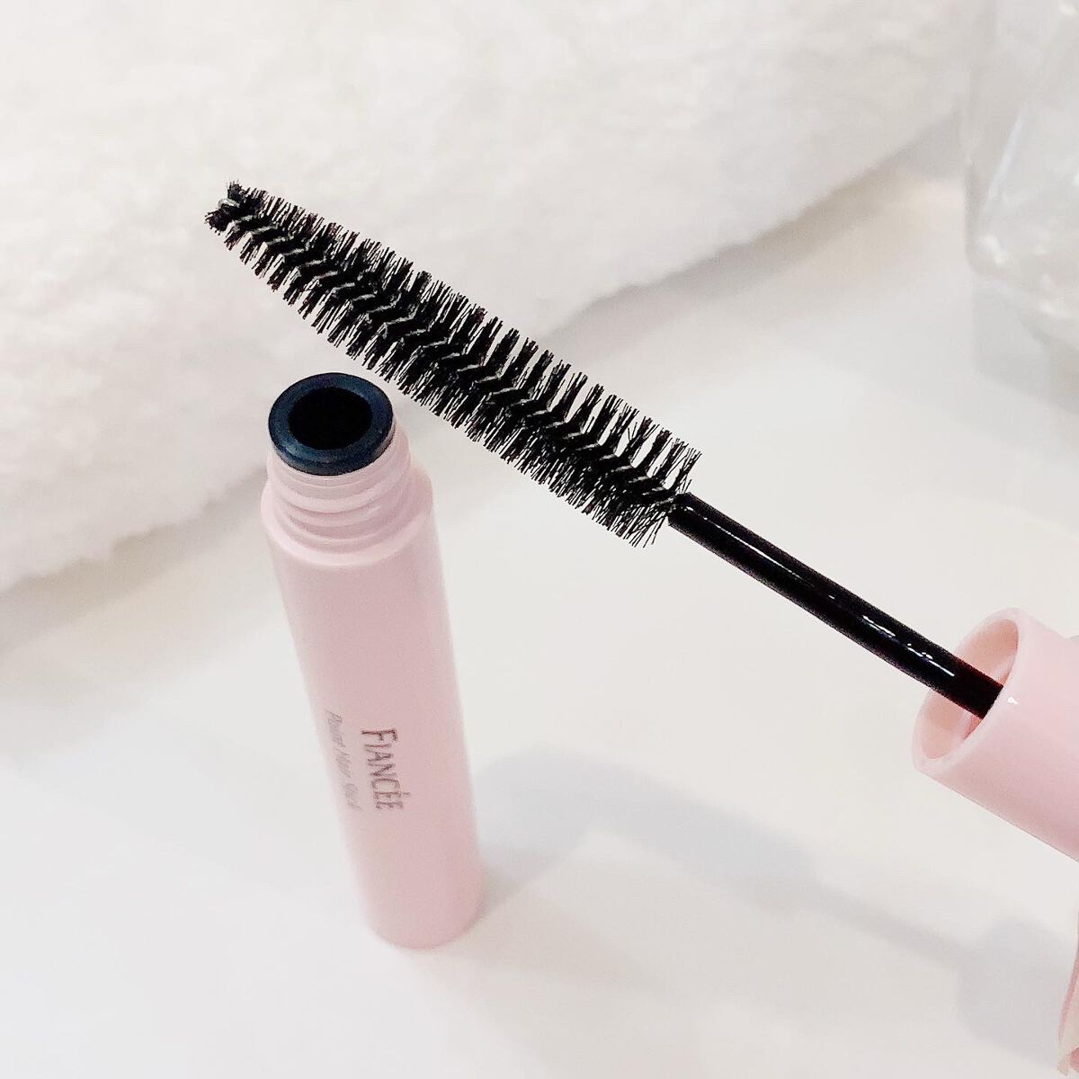 フレグランスヘアミスト ピュアシャンプーの香り/フィアンセ/ヘアミストを使ったクチコミ（3枚目）