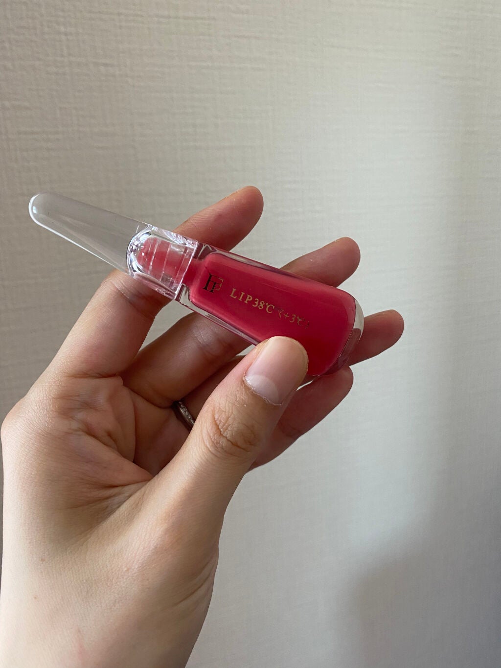 38°C / 99°F リップトリートメント (リップ美容液)/UZU BY FLOWFUSHI/リップケアを使ったクチコミ(1枚目)