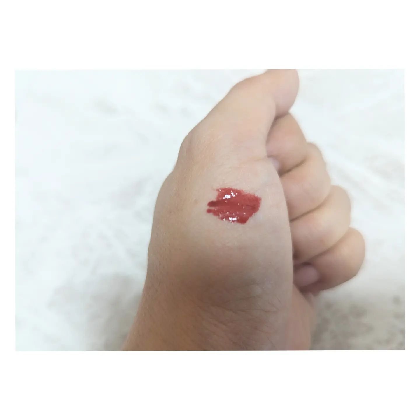 エレガンス クラルテ ルージュ ビジュー 100/Elégance/口紅を使ったクチコミ（2枚目）