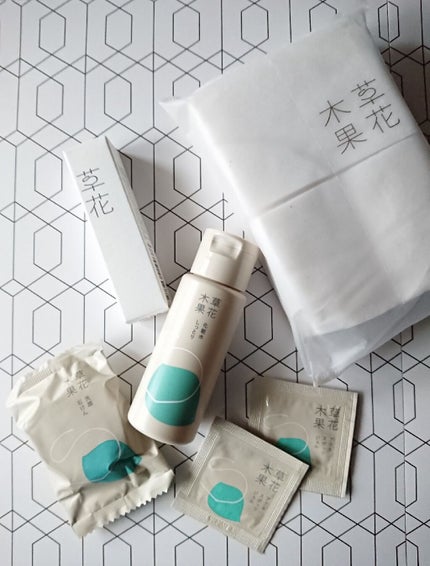 草花木果 アクネ化粧水 しっとり(医薬部外品)/草花木果/化粧水を使ったクチコミ(1枚目)