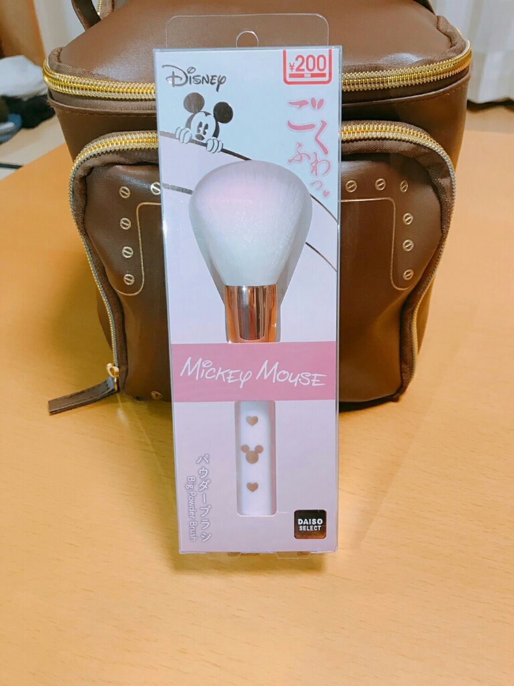 ごくふわっ ミッキーブラシ/DAISO/メイクブラシを使ったクチコミ（1枚目）