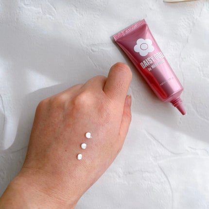 ナチュラル UV ジェル/DAISY DOLL by MARY QUANT/日焼け止めジェルを使ったクチコミ(2枚目)