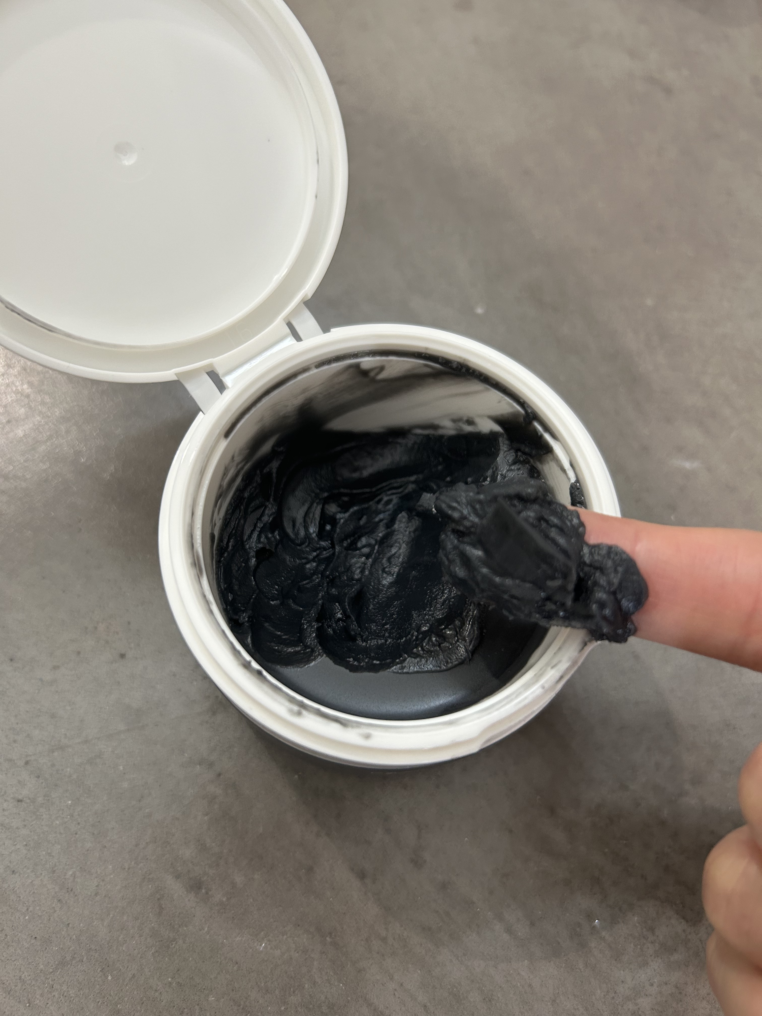 パーフェクトワンフォーカス スムースクレンジングバーム ディープブラック/PERFECT ONE  FOCUS/クレンジングバームを使ったクチコミ（2枚目）