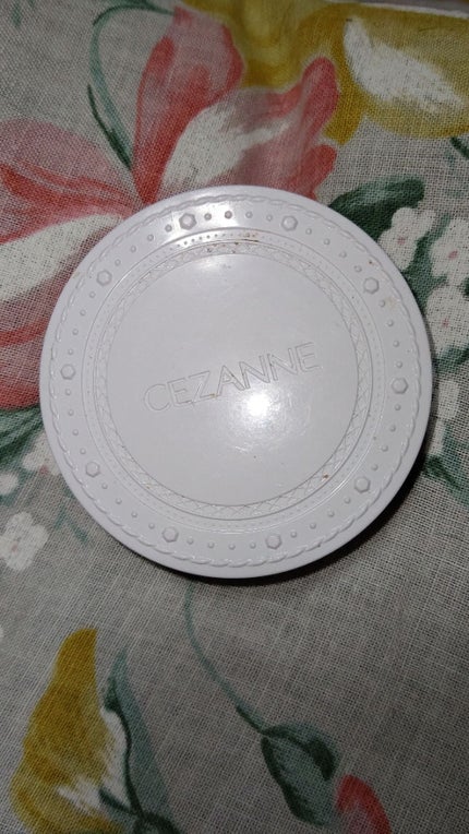 UVクリアフェイスパウダー/CEZANNE/プレストパウダーを使ったクチコミ(1枚目)