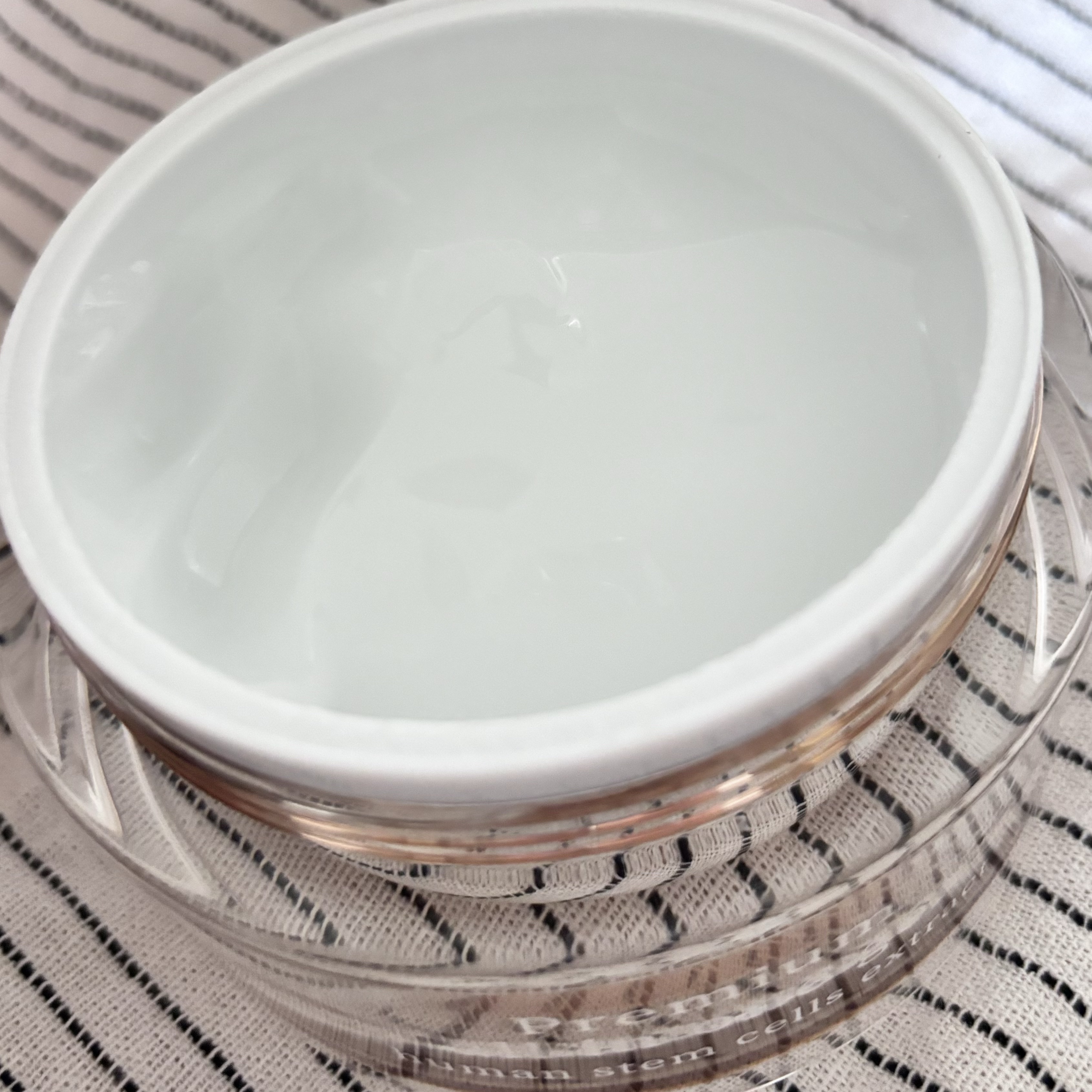 ヒト幹細胞 プレミアム オールインワンゲル/AMI/オールインワン化粧品を使ったクチコミ（3枚目）