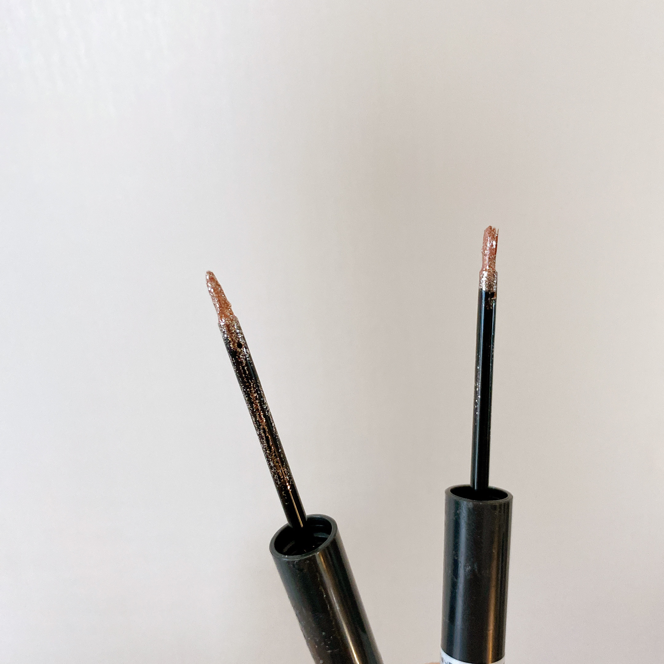 トゥインクル グリッター/innisfree/リキッドアイライナーを使ったクチコミ（3枚目）