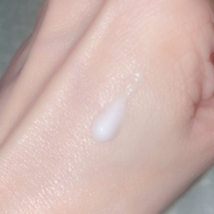 純白専科 すっぴん白雪美容液(専科 薬用美白クリーム)/SENKA(専科)/美容液を使ったクチコミ(2枚目)