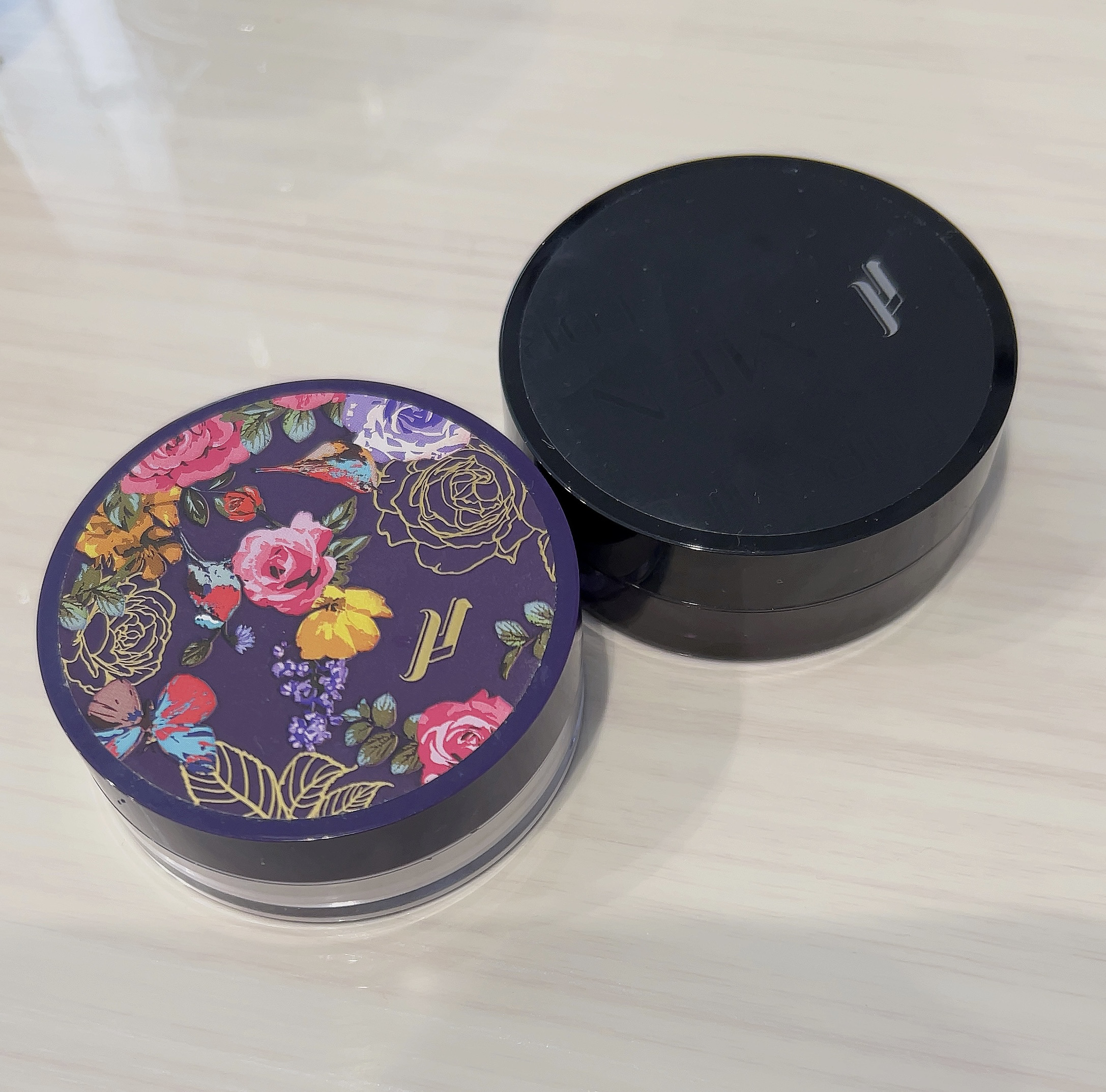 トランスルーセントパウダー/SRICHAND/ルースパウダーを使ったクチコミ（2枚目）