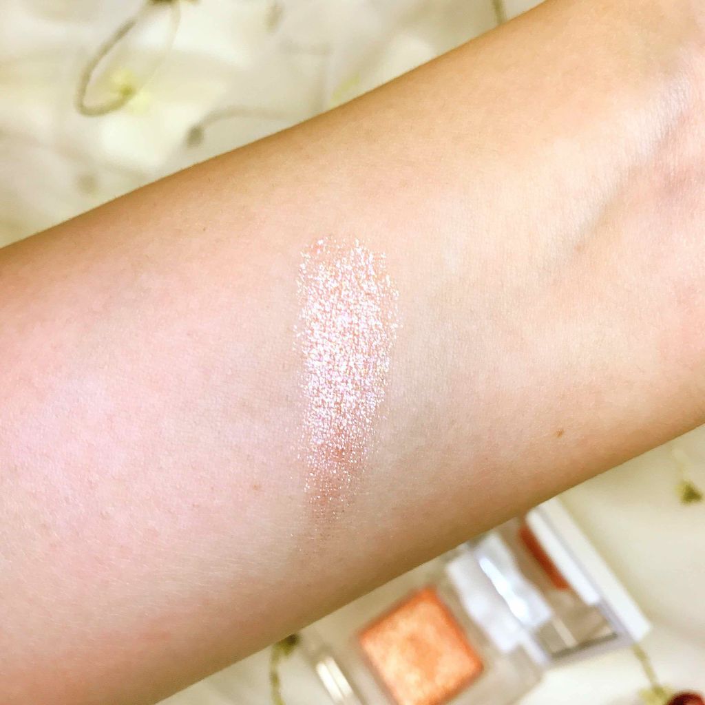 アイカラー プレイフル/エレガンス クルーズ/単色アイシャドウを使ったクチコミ（2枚目）