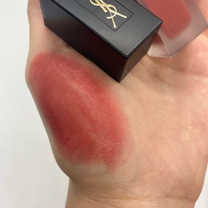 YVES SAINT LAURENT BEAUTE タトワージュ クチュール ベルベットクリームのクチコミ「
こんにちは、SUMOMOです🍑
今回は最近購入してずっとヘビロテしてる大好きな赤リップの紹.....」(3枚目)