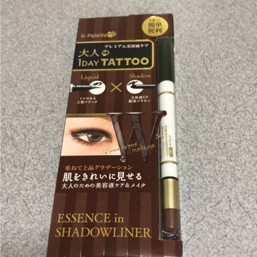 K-Palette
（1本で簡単便利）

大人の1day TATTOO 
プレミアム美容液ケア

左  Liquid            ツヤのある上質ブラック
右  Shadow        立体