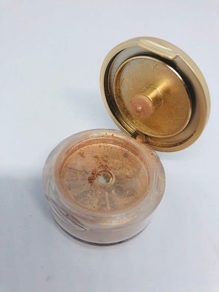 ミネラルピグメント/ONLY MINERALS/単色アイシャドウを使ったクチコミ(3枚目)