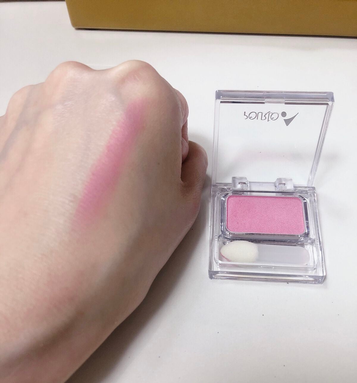 ポルトA シャドウパクト/ポルトA/単色アイシャドウを使ったクチコミ(2枚目)