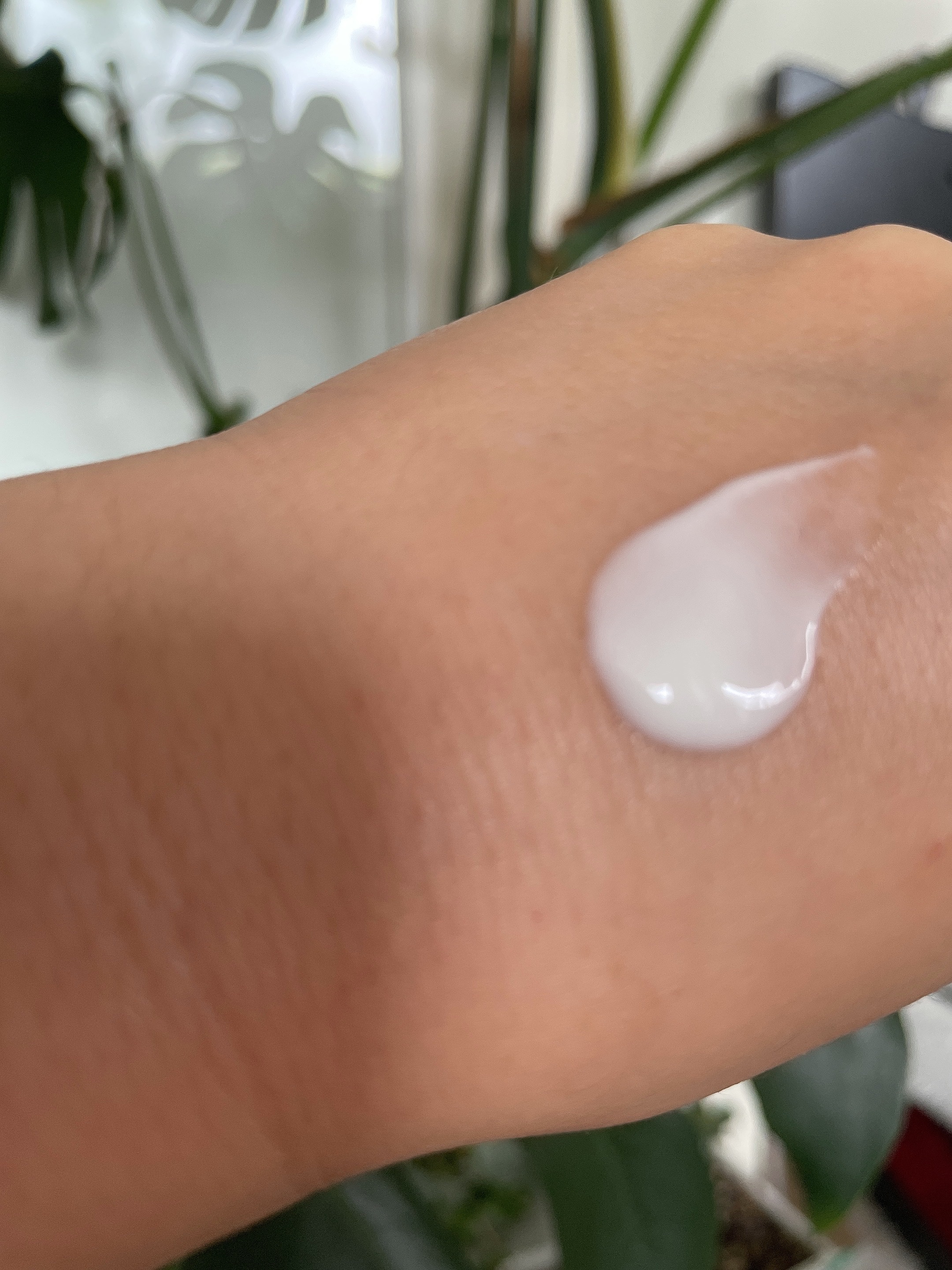 UVプロテクター マルチディフェンス フレッシュ/HERA/日焼け止めジェルを使ったクチコミ（2枚目）