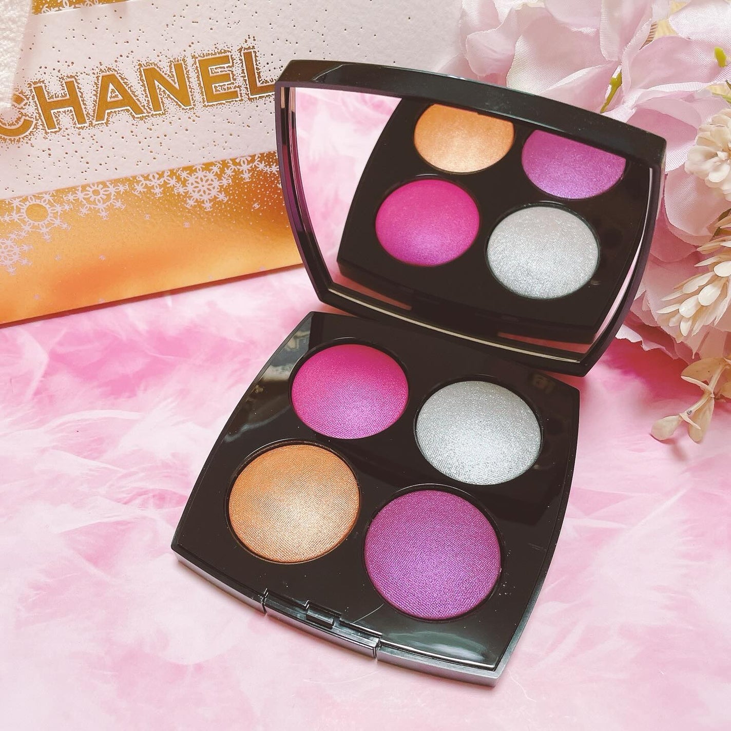 限定アイシャドウパレット】エンチャンテッド ナイト|CHANELの 限定アイシャドウパレット】エンチャンテッド ナイト|CHANELの