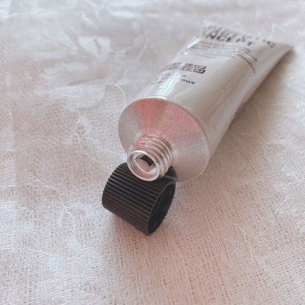 ハンド&ヘア ライトセラム/AUTHENTIC BEAUTY CONCEPT/ハンドクリームを使ったクチコミ(4枚目)