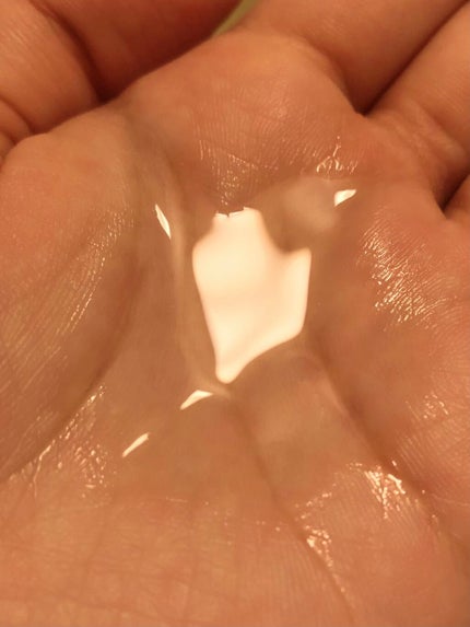 CCオイル/エッセンシャル/ヘアオイルを使ったクチコミ(2枚目)