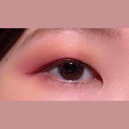 UT アイシャドウパレット ミニ/NYX Professional Makeup/アイシャドウパレットを使ったクチコミ(4枚目)