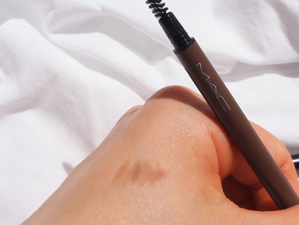 アイブロウ スタイラー スパイクト/M・A・C/アイブロウペンシルを使ったクチコミ（3枚目）