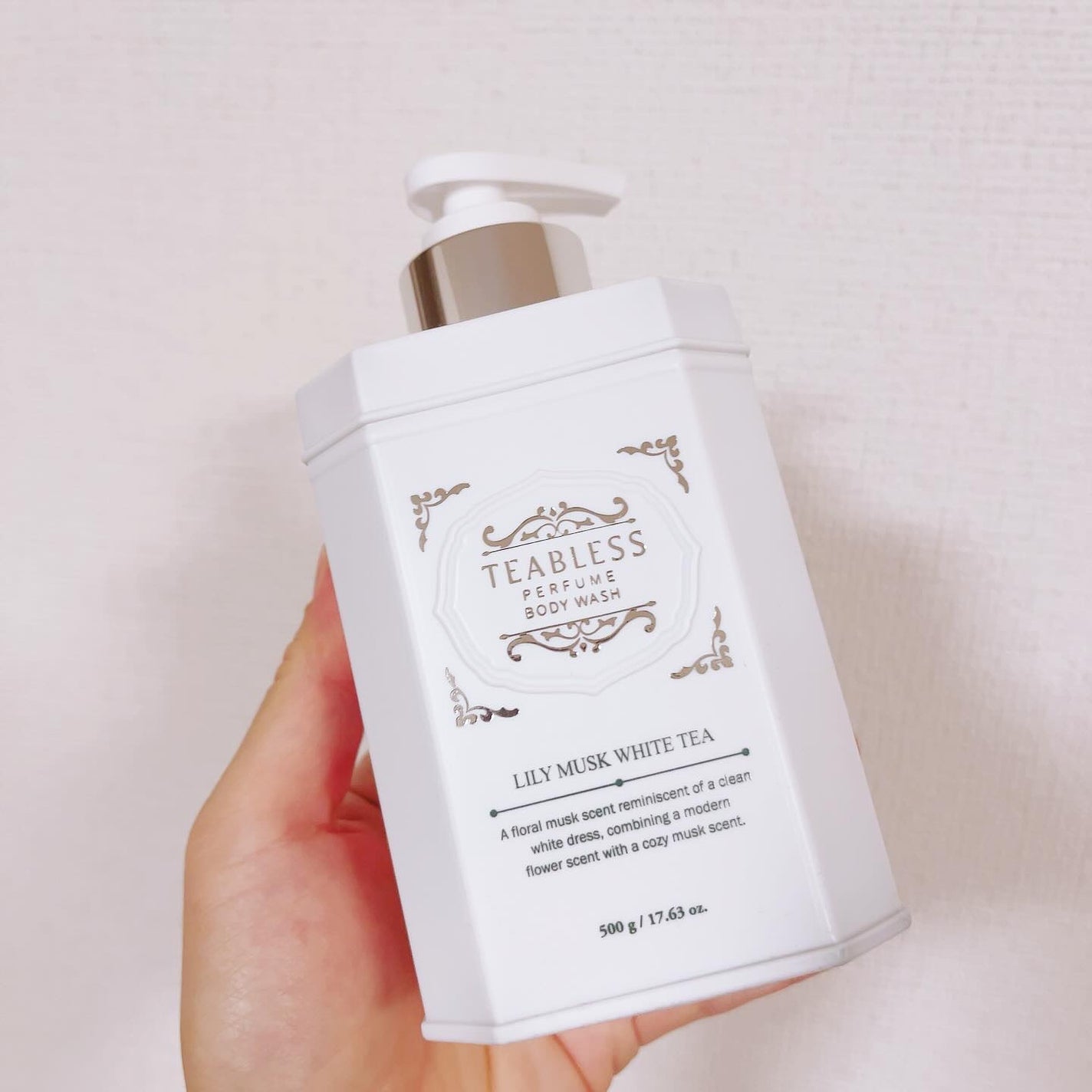 パフュームボディローション リリィムスクホワイトティー/TEABLESS/ボディローションを使ったクチコミ(2枚目)