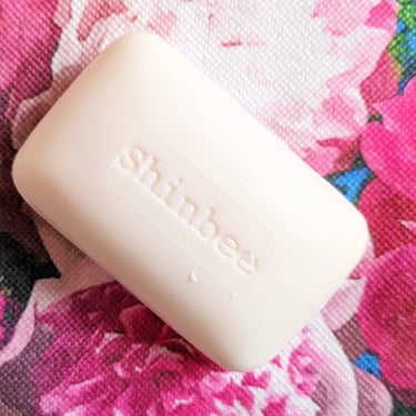 SHINBEE JAPAN  シンビハーブソープのクチコミ「SHINBEE JAPAN様から
頂きました
【シンビハーブソープ】
を使ってみました。

『.....」（3枚目）