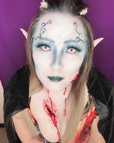 NYX Professional Makeup ミッドナイトカオスリップグロスのクチコミ「#ハロウィンメイク
今回は特殊メイクで傷をつけ
魔女ゾンビに変身してきました😊
とてもグロく出.....」（1枚目）