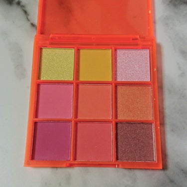 UR GLAM　BLOOMING EYE COLOR PALETTE/U R GLAM/パウダーアイシャドウを使ったクチコミ（2枚目）