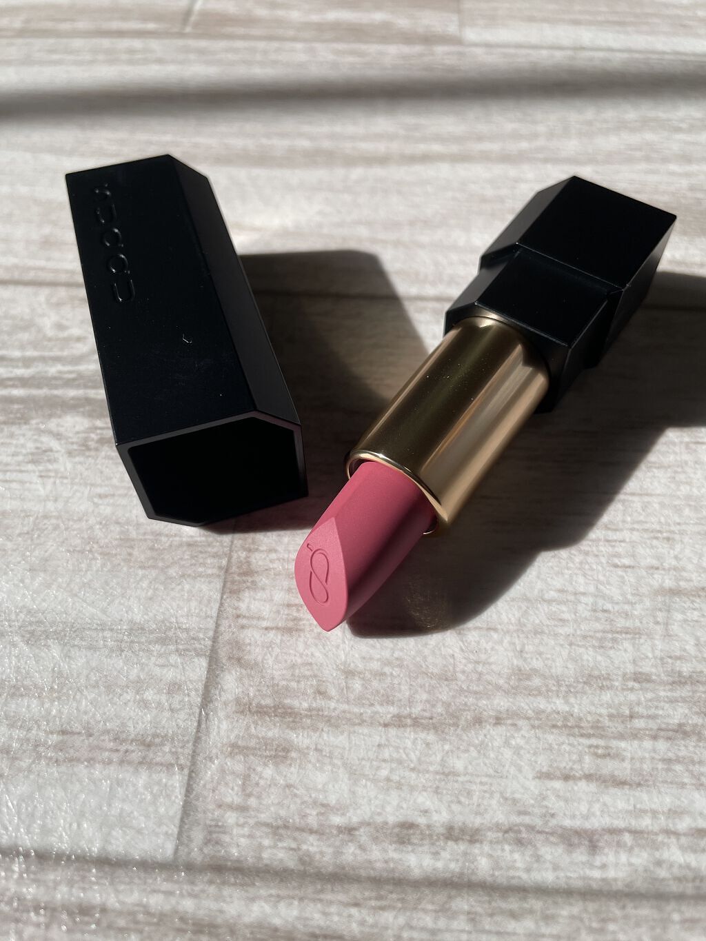 シアー マット リップスティック/SUQQU/口紅を使ったクチコミ(2枚目)