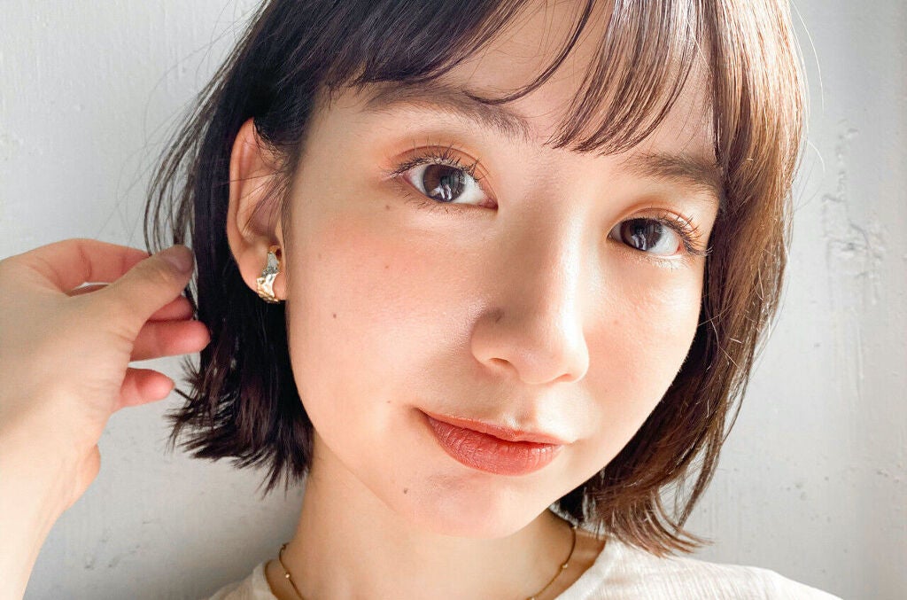 【求心顔・遠心顔】診断でわかる似合うメイクと髪型!垢抜け美人を目指せるコスメも紹介のサムネイル