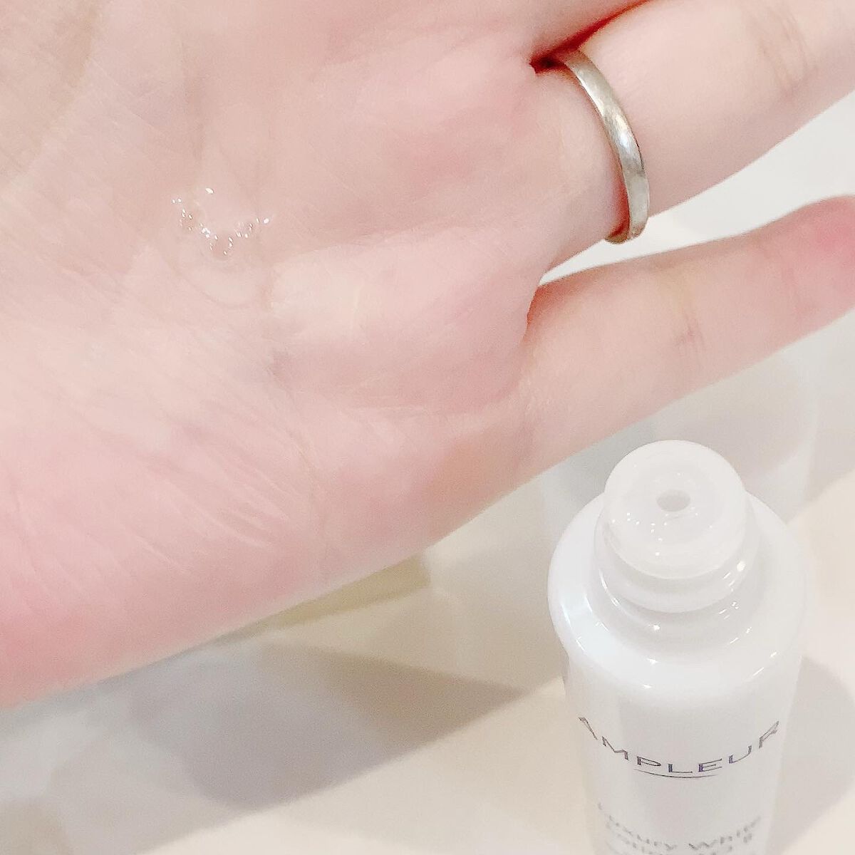 ラグジュアリーホワイト トライアルキット/アンプルール/トライアルキットを使ったクチコミ(3枚目)