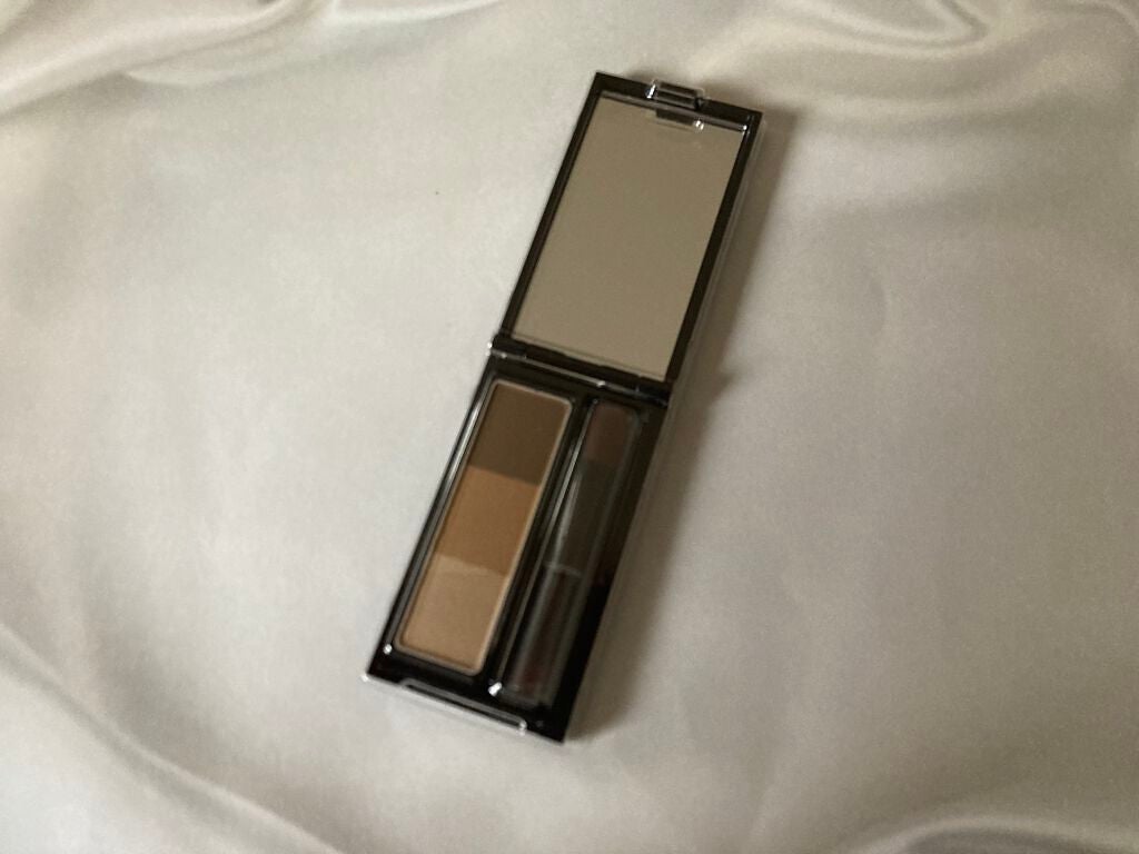 デザイニングアイブロウ3D フィット(Web限定)/KATE/パウダーアイブロウを使ったクチコミ(2枚目)