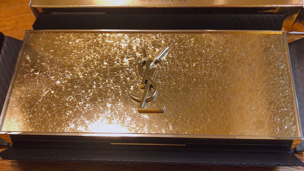 クチュール カラー クラッチ コレクター/YVES SAINT LAURENT BEAUTE/アイシャドウパレットを使ったクチコミ(1枚目)