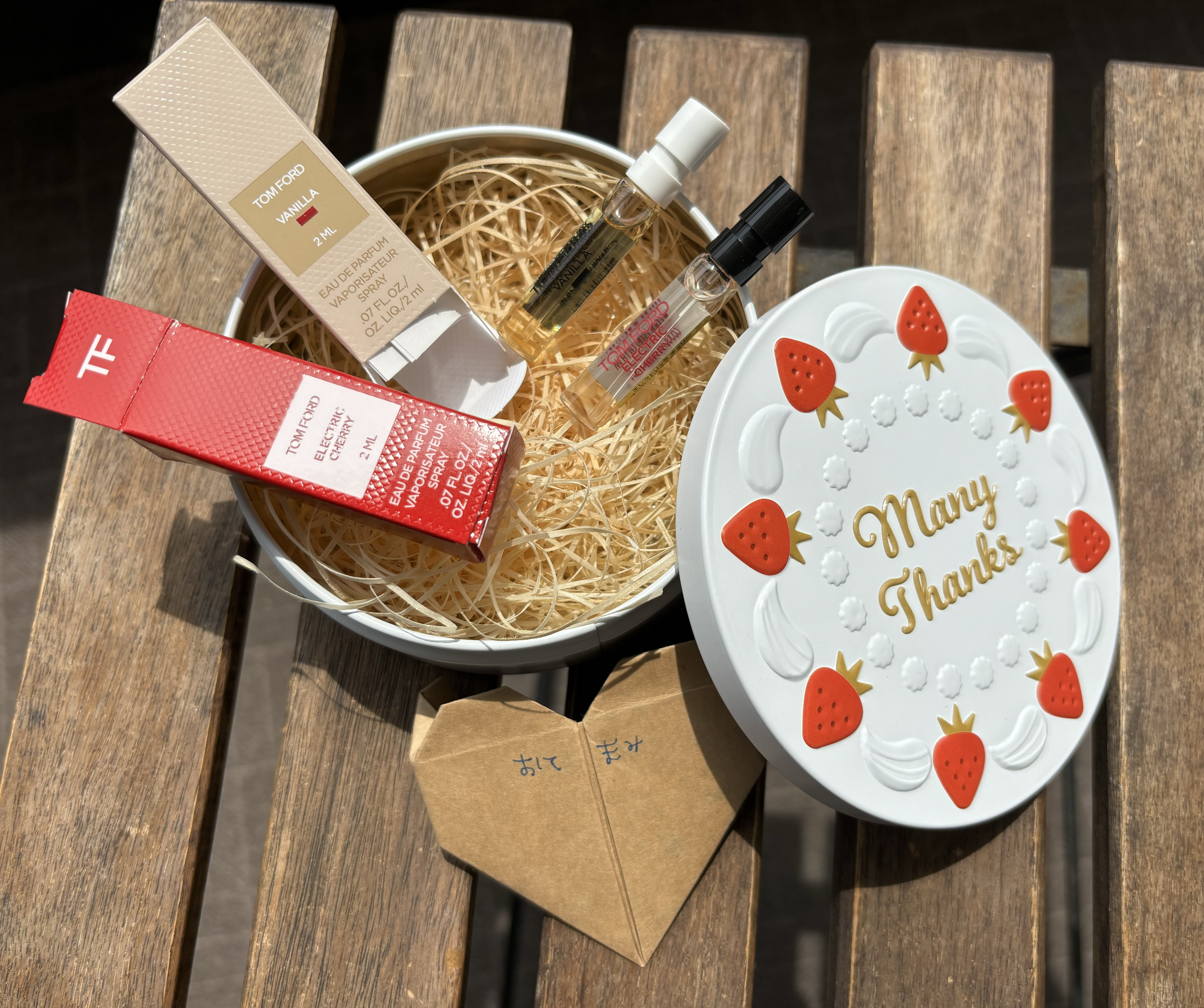 エレクトリック チェリー オード パルファム スプレィ/TOM FORD BEAUTY/香水(レディース)を使ったクチコミ（2枚目）