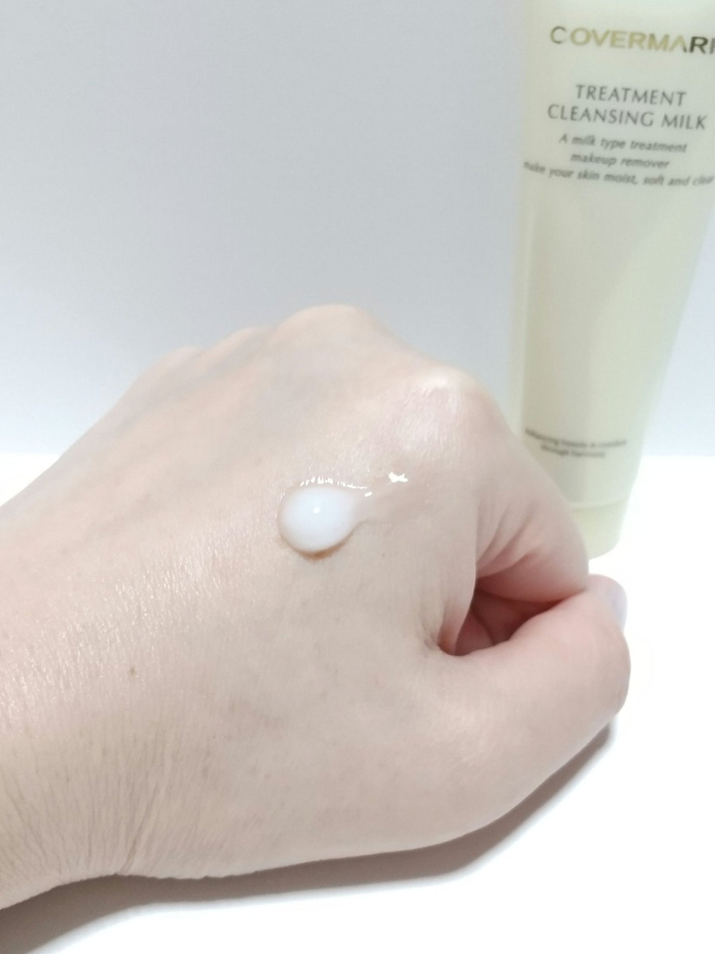 トリートメント クレンジング ミルク/COVERMARK/ミルククレンジングを使ったクチコミ(2枚目)