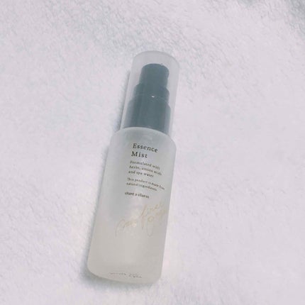 りこ on LIPS 「チャントアチャームエッセンスミスト2層式のミスト化粧水✨振って..」(1枚目)