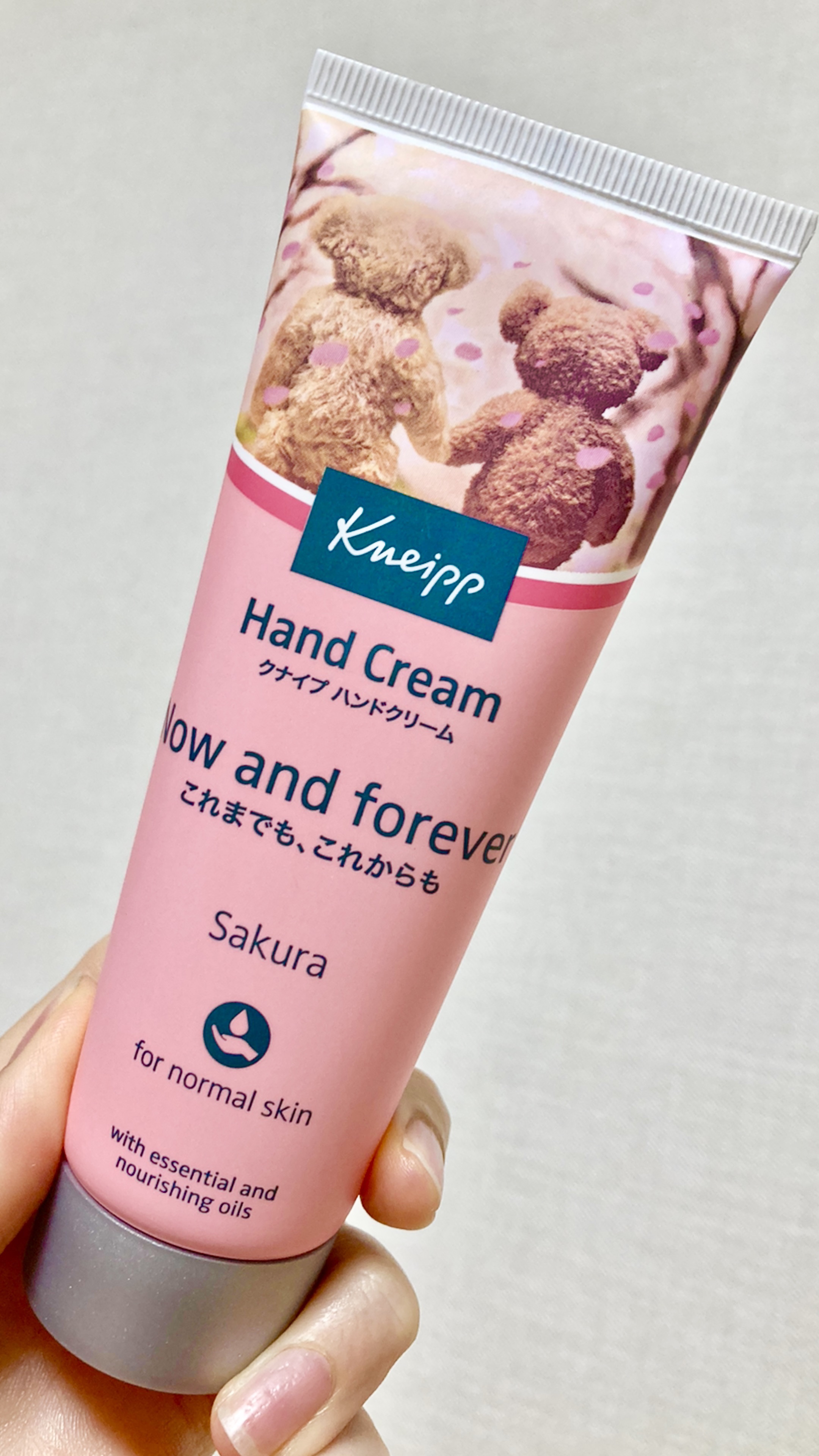 クナイプ ハンドクリーム サクラの香り 75ml【旧】/クナイプ/ハンドクリームを使ったクチコミ（1枚目）