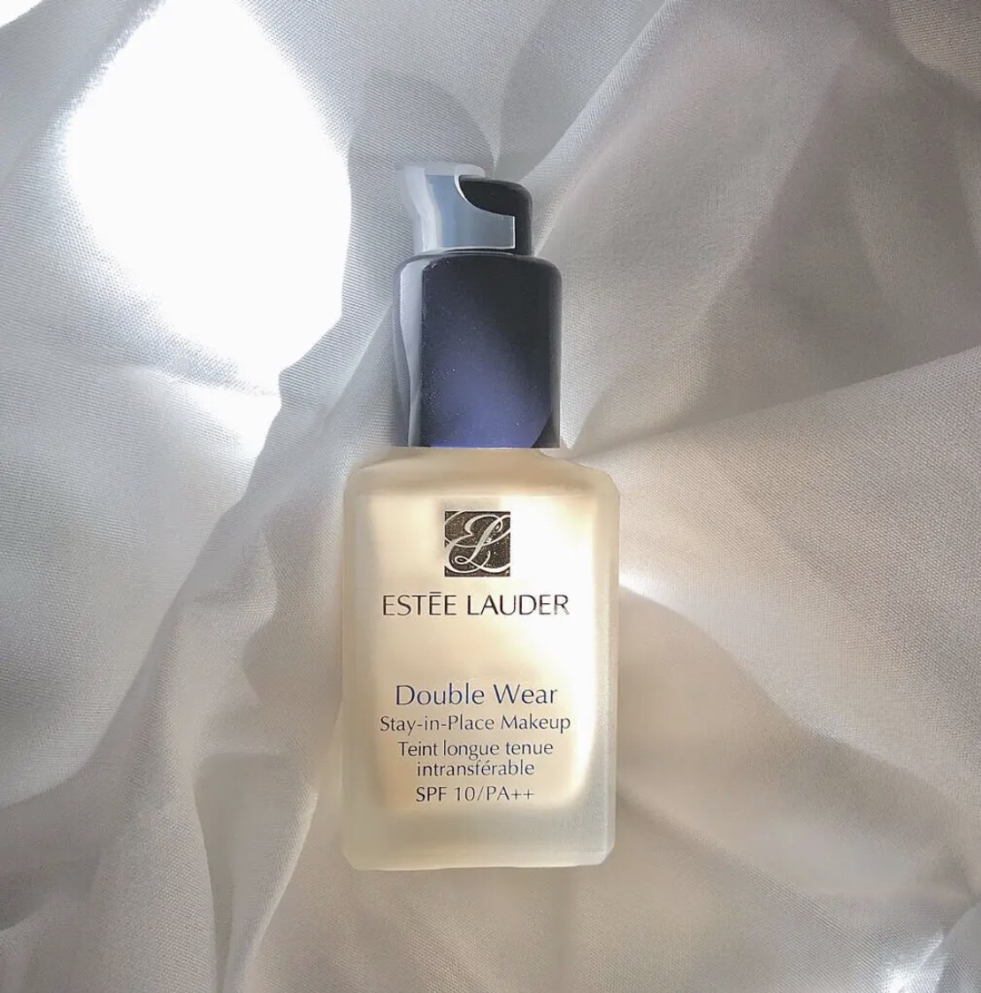 ☀️汗にも強い夏の味方☀️エスティーローダー ダブル ウェア 

✼••┈┈••✼••┈┈••✼••┈┈••✼••┈┈••✼


■ ダブルウェア　72アイボリーヌード
　(SPF10 PA ++) 


価格参考　¥6,701(税込) 3