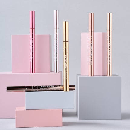 リキッドアイライナーR4/ラブ・ライナー/リキッドアイライナーを使ったクチコミ(1枚目)