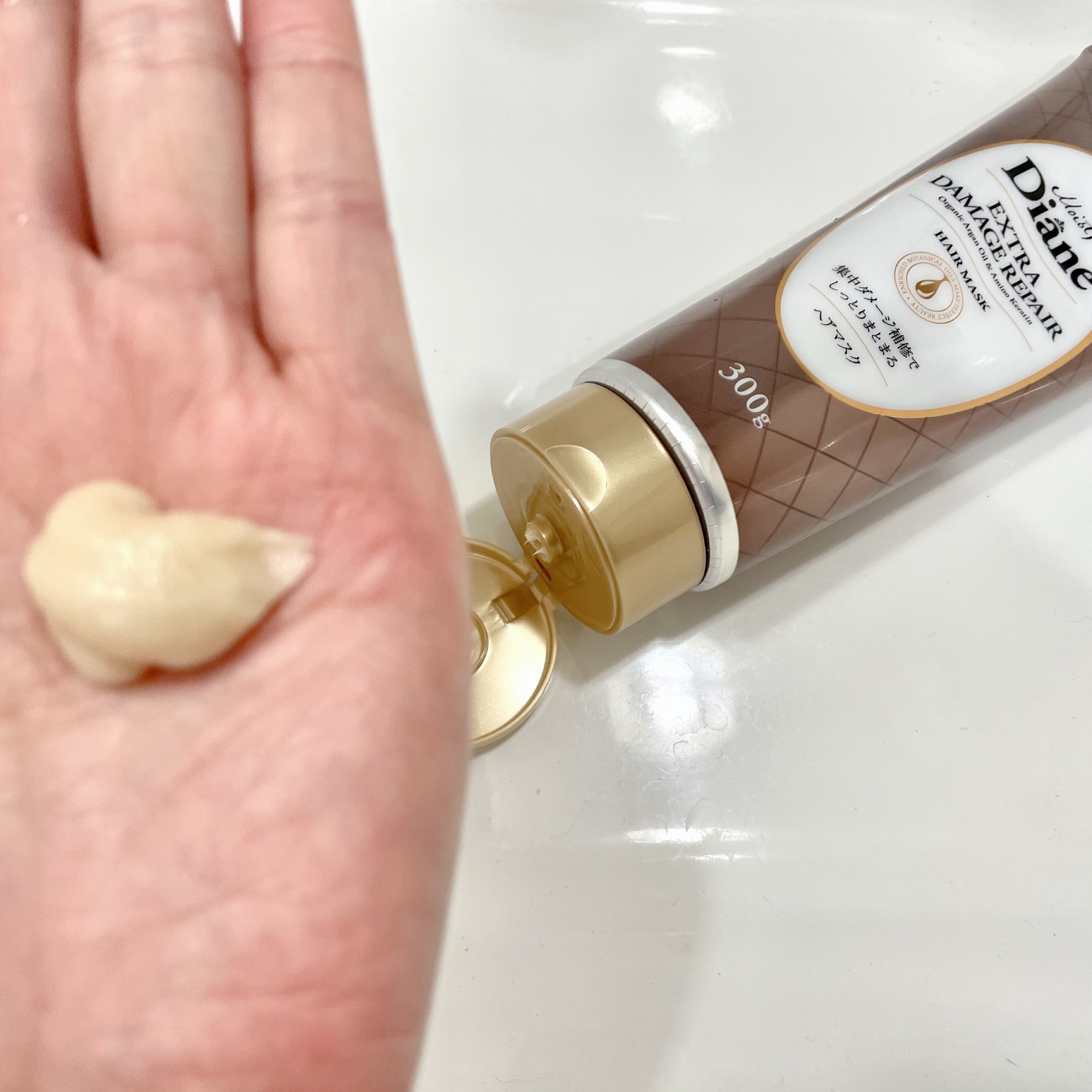 モイストダイアン パーフェクトビューティ エクストラダメージリペア ヘアマスク 300g/ダイアン/ヘアマスク・ヘアパックを使ったクチコミ（3枚目）