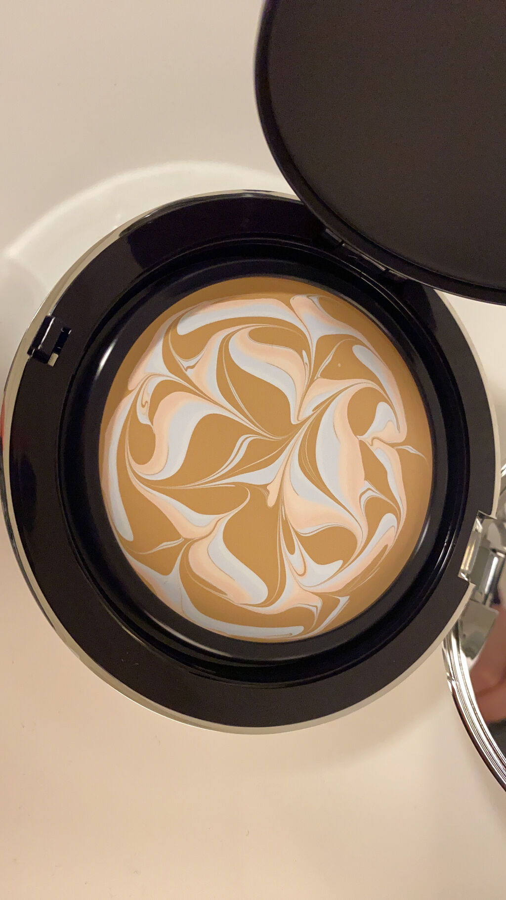 DR.PEPTI ペプチドボリュームエッセンスパクトのクチコミ「Dr.peptiペプチドボリュームエッセンスパクト　21号


マット一筋だった私が初めて感動.....」（2枚目）