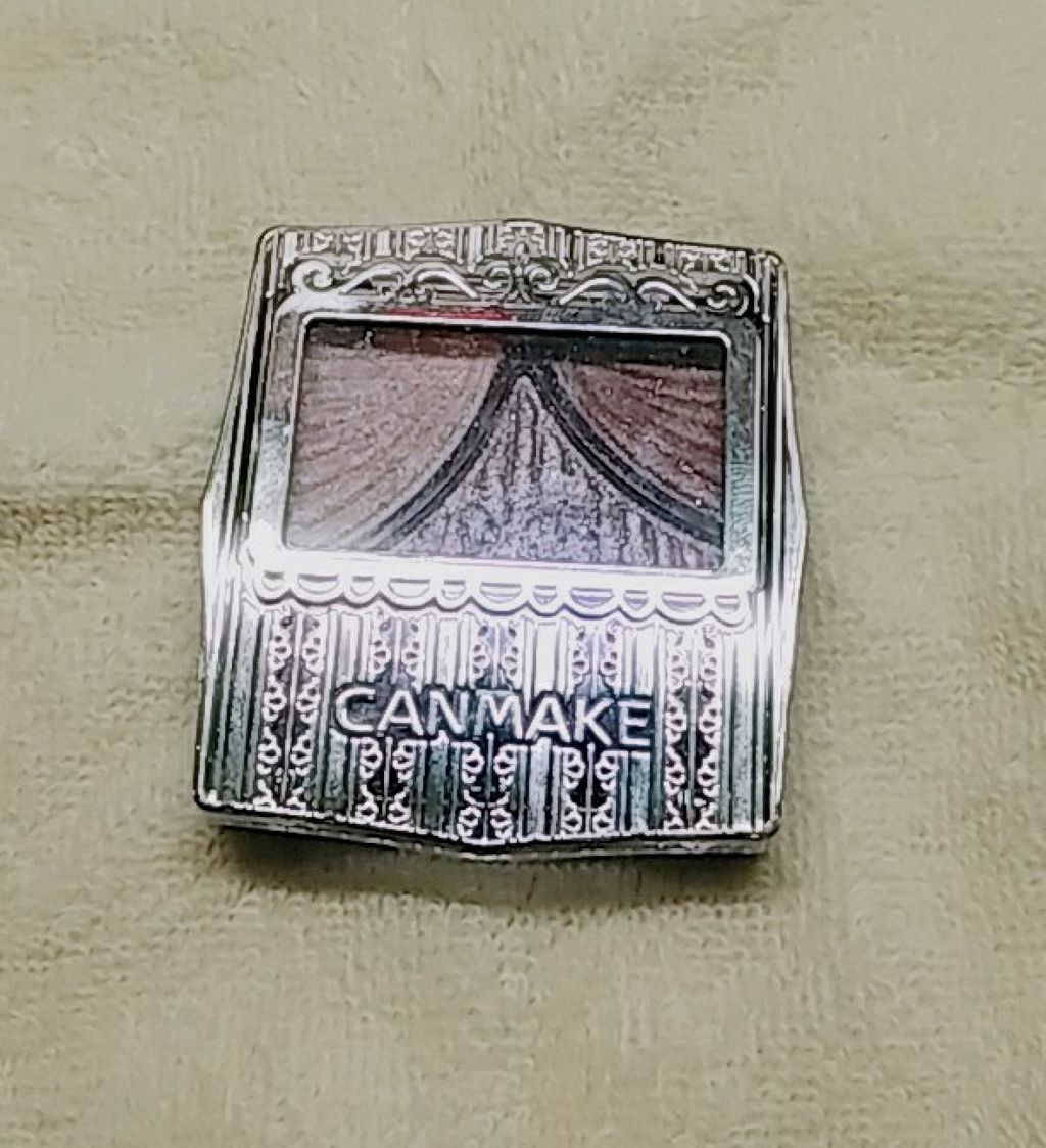 ジューシーピュアアイズ/キャンメイク/アイシャドウパレットを使ったクチコミ（1枚目）