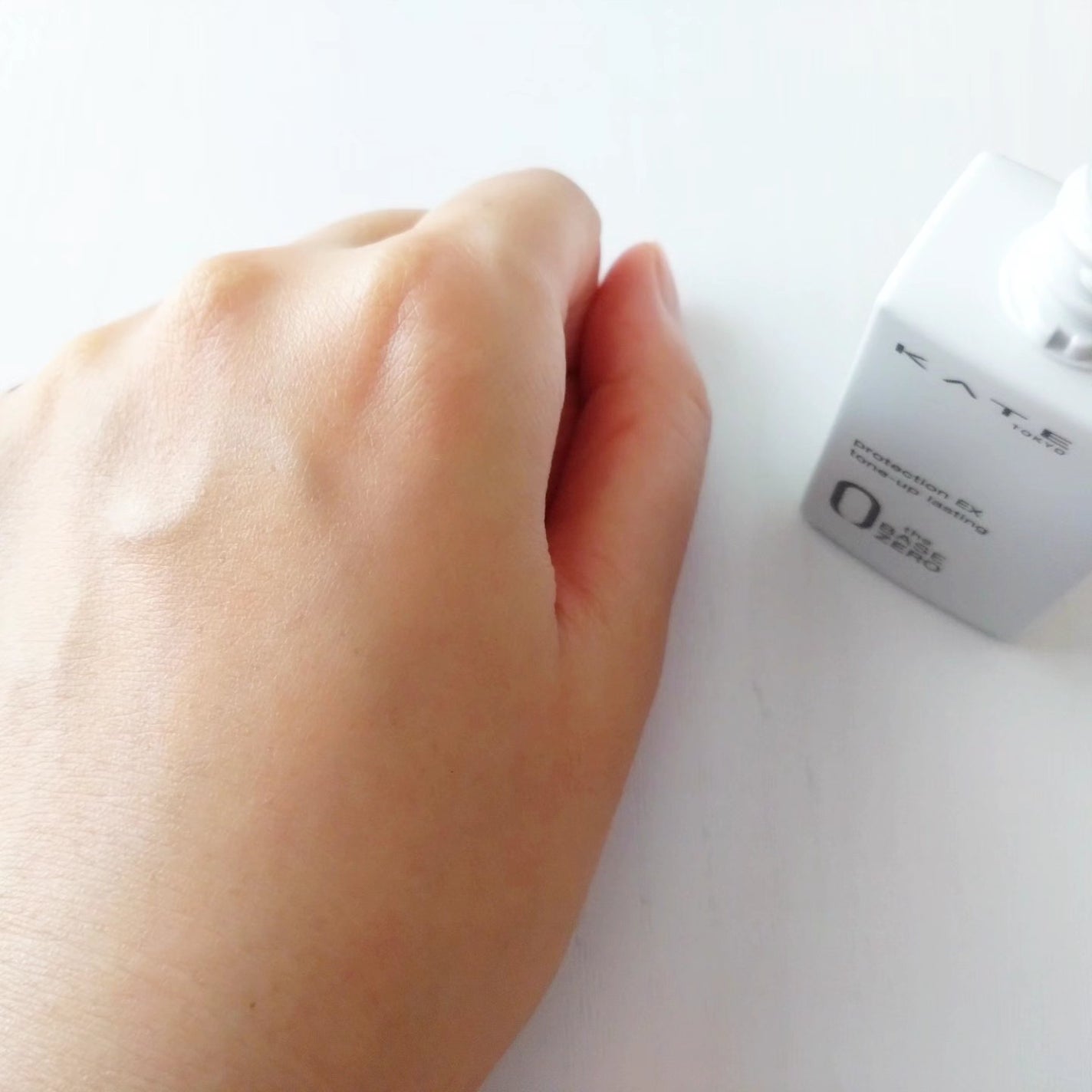 プロテクションエキスパート(トーンアップラスティング)/KATE/化粧下地を使ったクチコミ(3枚目)