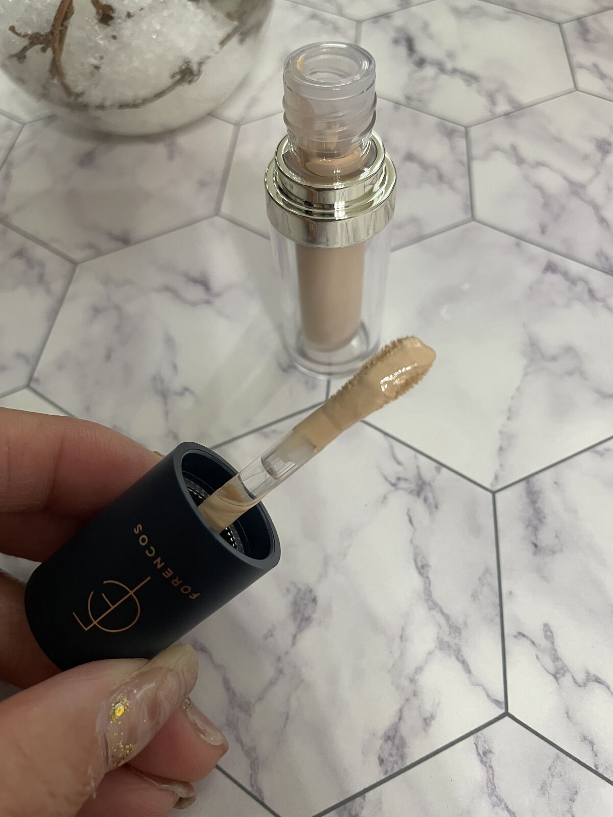 タトゥーウォータープルーフスカーコンシーラー/フォレンコス/リキッドコンシーラーを使ったクチコミ（3枚目）