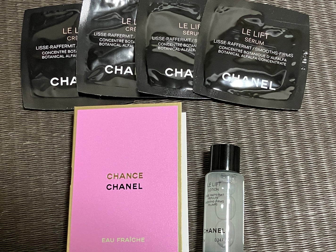 クリアエッセンスマスク/ピュレア/シートマスク・パックを使ったクチコミ(2枚目)