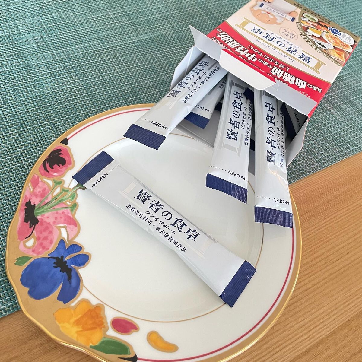 賢者の食卓ダブルサポート/大塚製薬/健康サプリメントを使ったクチコミ（1枚目）