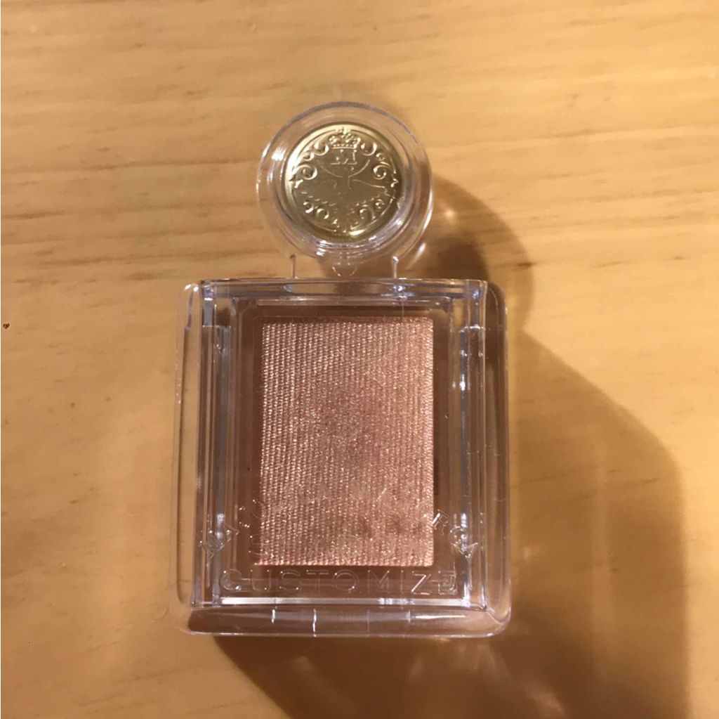 シャドーカスタマイズ/MAJOLICA MAJORCA/単色アイシャドウを使ったクチコミ(1枚目)