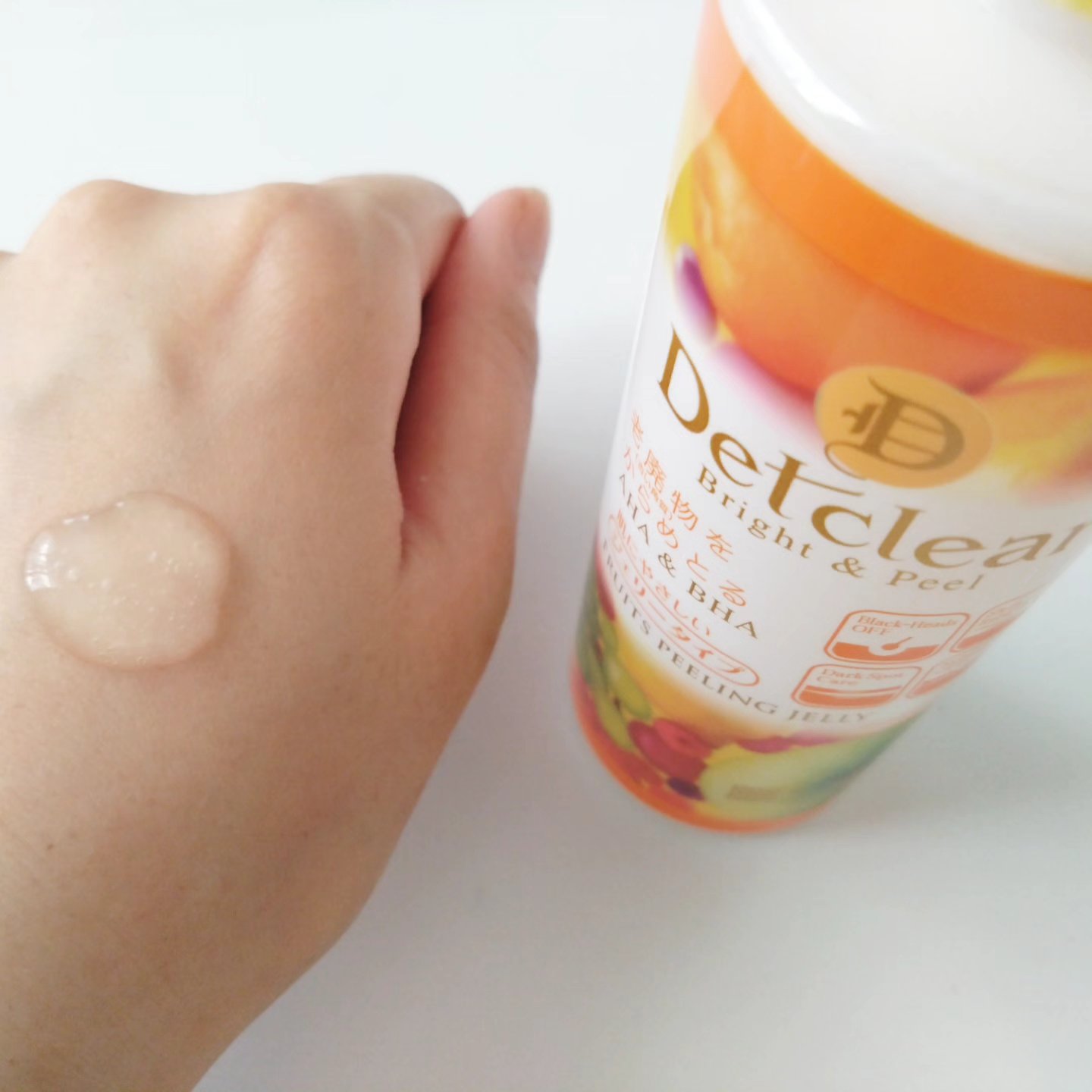 DETクリア ブライト＆ピール ピーリングジェリー<ミックスフルーツの香り> 180ml/Detclear/ピーリングを使ったクチコミ（3枚目）
