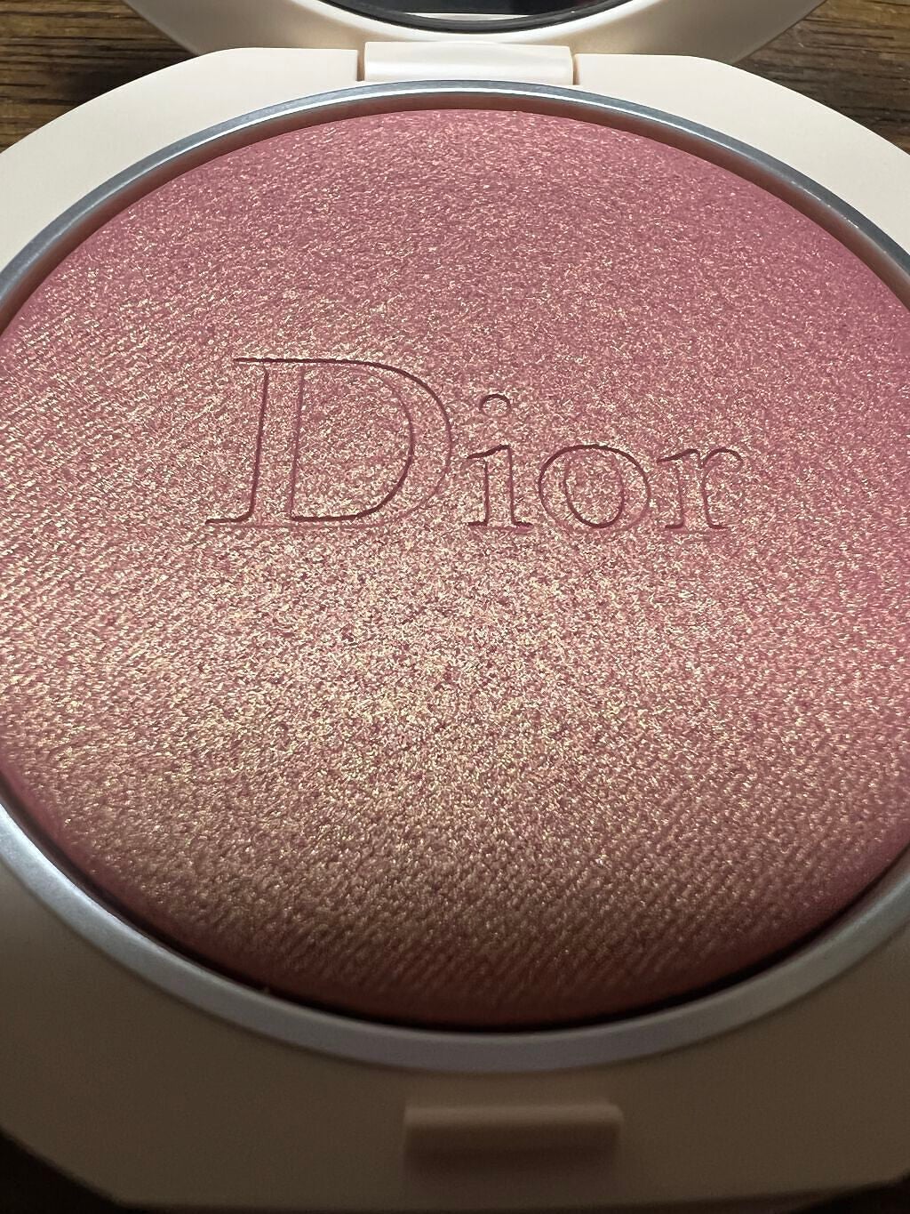ディオールスキン フォーエヴァー クチュール ルミナイザー/Dior/プレストパウダーを使ったクチコミ(3枚目)